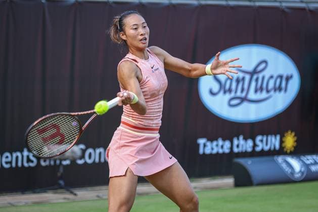 Qinwen ZHENG CHN, ecotrans Ladies Open 2024, Berlin, LTTC Rot-Weiß , 19.06.2024, Copyright: xClaudioxGärtnerx