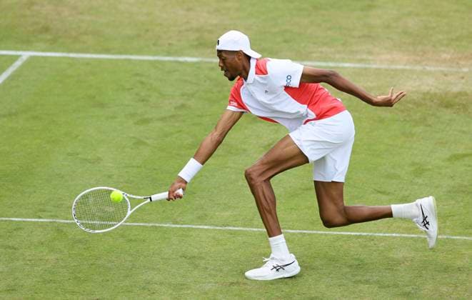 photo : Christopher EUBANKS (USA) besiegt Bublik in der 2. Runde Tennis-Turnier Terra Wortmann Cup im Gerry Weber Sportpark (OWL-Arena) in Halle Westfalen Mi. 19.06.2024