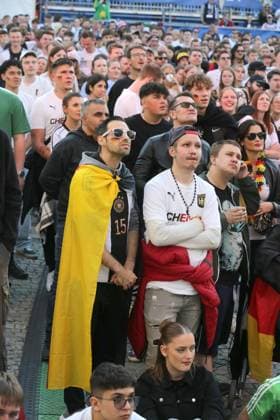 19.06.2024 Dortmund, Fanzone Friedensplatz, Übertragung UEFA EURO2024 Gruppenspiel Deutschland gegen Ungarn, Endstand 2:0.