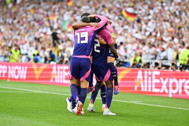 EM 2024: Deutschland - Ungarn am 19.06.2024 in der MHPArena in Stuttgart Ilkay Gündogan Guendogan (Deutschland) jubelt nach seinem Tor zum 2:0 mit Antonio Rüdiger Ruediger (Deutschland)