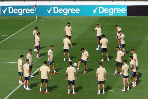 Argentina s footballers during a training session ahead the match against Canada for the Copa America USA 2024, group A, groupe stage, at Kennesaw University Sports Field, near Atlanta city, on June 19, 2024. KENNESAW UNITED STATES Copyright: xALEJANDROxPAGNIx