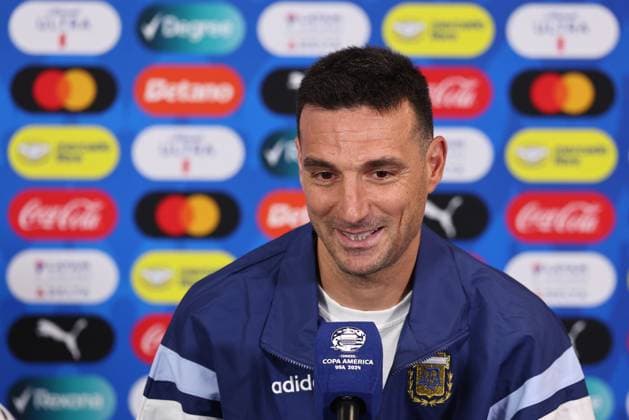 Argentina s head coach Lionel Scaloni () during a press conference, PK, Pressekonferenz ahead the match against Canada for the Copa America USA 2024, group A, groupe stage, at Mercedes Benz stadium in Atlanta, on June 19, 2024. ATLANTA UNITED STATES Copyright: xALEJANDROxPAGNIx