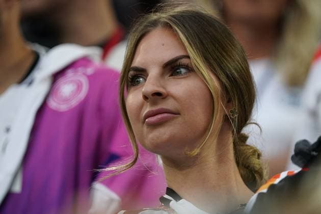 EURO 2024, Fussball, UEFA EURO, EM, Europameisterschaft,Fussball 2024, EM 2024, Gruppenphase, Gruppe A, Deutschland-Ungarn, 19.06.2024, Stuttgartarena Stuttgart Lisa Füllkrug, Frau von Niclas Füllkrug Deutschland, Aktion, Einzelbild