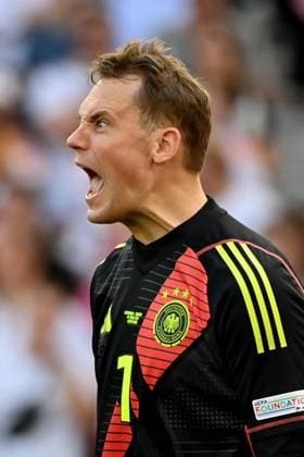 19.06.2024, xjrdrx, Fussball EM 2024, Deutschland - Ungarn emspor, v.l. Manuel Neuer (Deutsche Fussball Nationalmannschaft DFB) (DFL DFB REGULATIONS PROHIBIT ANY USE OF PHOTOGRAPHS as IMAGE SEQUENCES and or QUASI-VIDEO) Stuttgart