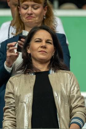 Annalena Baerbock (Aussenministerin Deutschland), GER, Slowenien (SVN) vs. Serbien (SRB), Fussball Europameisterschaft, UEFA EURO, EM, Europameisterschaft,Fussball 2024, Gruppe E, 2. Spieltag, 20.06.2024, GER, Slowenien (SVN) vs. Serbien (SRB), Fussball Europameisterschaft, UEFA EURO 2024, Gruppe E, 2. Spieltag, 20.06.2024 Muenchen Copyright: xEibner-Pressefoto SaschaxWaltherx EP_SWA