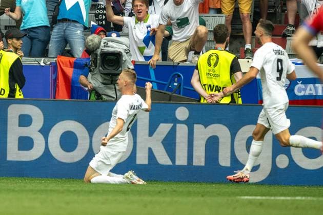 Tor zum 1:0 durch Zan Karnicnik (Slowenien, 02), GER, Slowenien (SVN) vs. Serbien (SRB), Fussball Europameisterschaft, UEFA EURO, EM, Europameisterschaft,Fussball 2024, Gruppe E, 2. Spieltag, 20.06.2024, GER, Slowenien (SVN) vs. Serbien (SRB), Fussball Europameisterschaft, UEFA EURO 2024, Gruppe E, 2. Spieltag, 20.06.2024 Muenchen Copyright: xEibner-Pressefoto SaschaxWaltherx EP_SWA