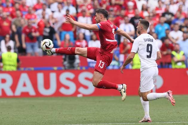 SLOVENIA vs SERBIA MILOS VELJKOVIC, Serbian football player, at the match against Slovenia at Munich arena, Munich 20.06.2024. MN Press FOOTBALL, UEFA, SERBIA, SLOVENIA Munich Munich arena Germany Copyright: xMarkoxMetlasx xMNxPressx