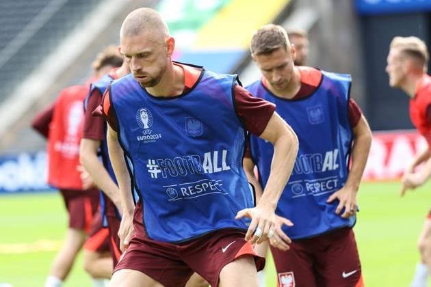 SOCCER - UEFA EURO, EM, Europameisterschaft,Fussball 2024 BERLIN,GERMANY,20.JUN.24 - UEFA EURO 2024, group stage, Austria vs Poland, preview, training Team POL. Image shows Bartosz Salamon (POL).  GEPAxpictures xArminxRauthner