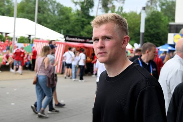 20.06.2024, xsltx, Fussball EM 2024, Dänemark - England emspor, v.l. Jonathan Burkardt (FSV Mainz 05) (DFL DFB REGULATIONS PROHIBIT ANY USE OF PHOTOGRAPHS as IMAGE SEQUENCES and or QUASI-VIDEO) Frankfurt am Main