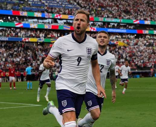 Denmark v England UEFA EURO, EM, Europameisterschaft,Fussball 2024 Group C Harry Kane of England celebrates after scoring his sides first goal during the UEFA Euro 2024 Group C match between Denmark and England at the Deutsche Bank Park, Frankfurt Copyright: xPaulxChestertonx FIL-20272-0074 UK Newspapers OUT