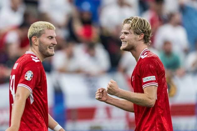 240620 Morten Hjulmand of Denmark celebrates after 1-1 during the UEFA EURO, EM, Europameisterschaft,Fussball 2024 Football Championship match between Denmark and England on June 20, 2024 in Frankfurt. Photo: Mathias Bergeld BILDBYRAN kod MB MB0939 fotboll football soccer fotball fotbolls-em europamästerskap em uefa euro uefa european football championship euro 2024 danmark denmark england bbeng jubel Copyright: MATHIASxBERGELD BB240620MB070