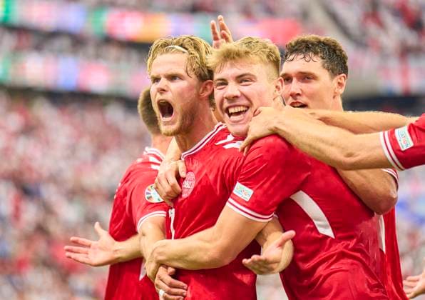 Sport Bilder des Tages Morten Hjulmand, DEN 21 celebrates his goal, happy, laugh, celebration, 1-1 in the group stage match ENGLAND - DENMARK of the UEFA European Championships 2024 on Jun 20, 2024 in Frankfurt, Germany.