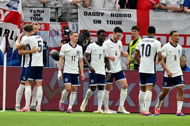 20.06.2024, xscotx, Fussball EM 2024, Dänemark - England, emspor, v.l. Torjubel nach dem Tor zum celebrating the goal celebrate 0:1 durch Harry Kane (England) Frankfurt am Main