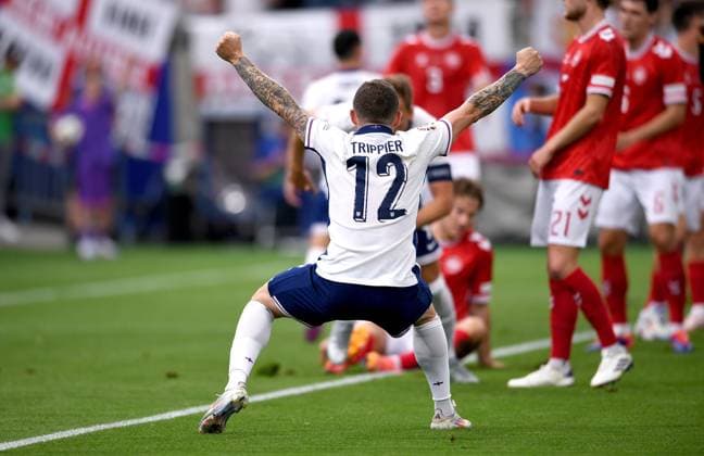 Fussball Euro 2024 Gruppe C 20.06.2024 Daenemark - England Jubel England nach dem Tor zum 0-1, Kieran Trippier (England)