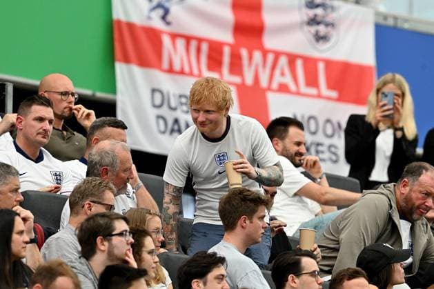 20.06.2024, xscotx, Fussball EM 2024, Dänemark - England, emspor, v.l. Sänger und Weltstar Ed Sheeran Singer-Songwriter Frankfurt am Main