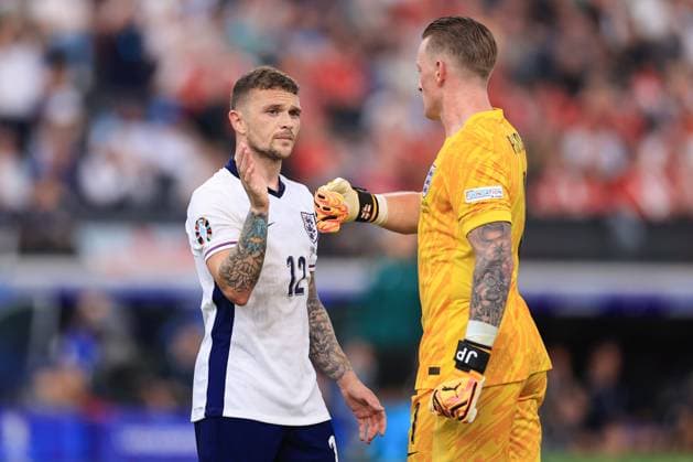 Football - UEFA EURO, EM, Europameisterschaft,Fussball 2024 - Group C - Denmark v England 20th June 2024 - UEFA EURO 2024 - Group C - Denmark v England - Kieran Trippier of England and England goalkeeper Jordan Pickford - Photo: Simon Stacpoole Offside. Frankfurt Germany Copyright: xSimonxStacpoolexOffside