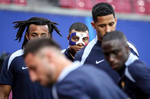 séance d entraînement MD-1 au stade de Leipzig, le 20 juin 2024, à la veille de leur match de football du groupe D de l UEFA EURO, EM, Europameisterschaft,Fussball 2024 contre les Pays-Bas. FOOTBALL : - UEFA Euro 2024 entraînement de l équipe de France. séance d entraînement MD-1 au stade de Leipzig, - 20 06 2024 ElyxandroCegarra Panoramic 