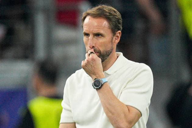 England manager Gareth Southgate shows a look of frustration at full-time Denmark v England, UEFA European Championship, EM, Europameisterschaft 2024, Group C, Football, Frankfurt Arena, Frankfurt, Germany, 20 Jun 2024 EDITORIAL USE ONLY No use with unauthorised audio, video, data, fixture lists, club league logos or live services. Online in-match use limited to 120 images, no video emulation. No use in betting, games or single club league player publications. Copyright: xDavexShopland Shutterstockx 14543694eh