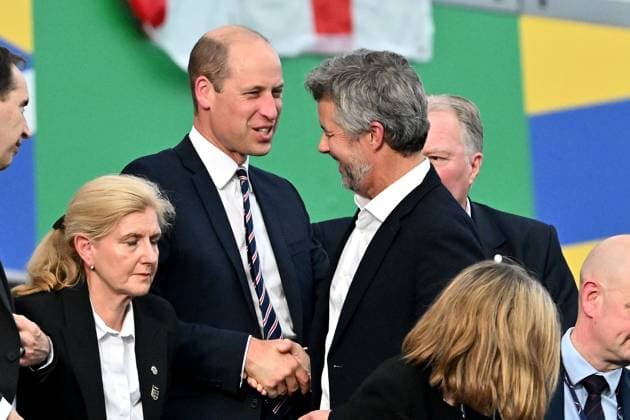 20.06.2024, xscotx, Fussball EM 2024, Dänemark - England, emspor, v.l. Prinz William von Wales Thronfolger Dänemarks König Frederik X. Frankfurt am Main
