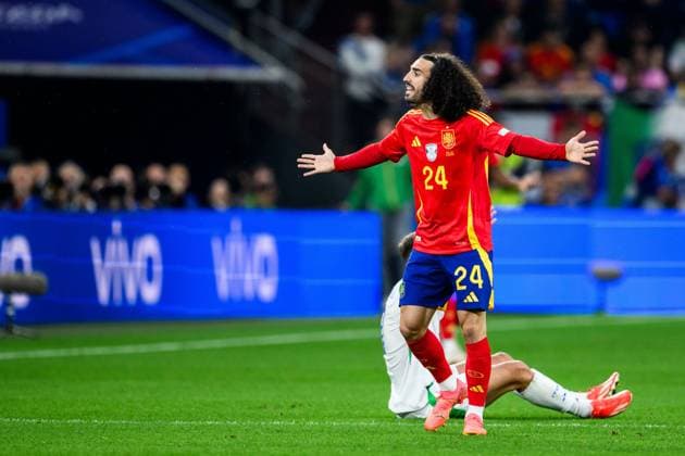 240620 Marc Cucurella of Spain reacts during the UEFA EURO, EM, Europameisterschaft,Fussball 2024 Football Championship match between Spain and Italy on June 20, 2024 in Gelsenkirchen. Photo: Jesper Zerman BILDBYRAN kod JZ JZ0544 fotboll football soccer fotball fotbolls-em europamästerskap em uefa euro uefa european football championship euro 2024 spanien spain italy bbeng Copyright: JESPERxZERMAN BB240620JZ061