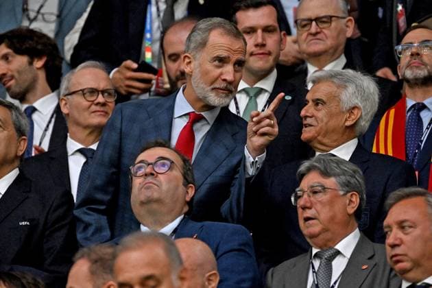 20.06.2024, xjhx, Fussball EM 2024, Spanien - Italien emspor, v.l. der spanische König Felipe der VI. (DFL DFB REGULATIONS PROHIBIT ANY USE OF PHOTOGRAPHS as IMAGE SEQUENCES and or QUASI-VIDEO) Gelsenkirchen