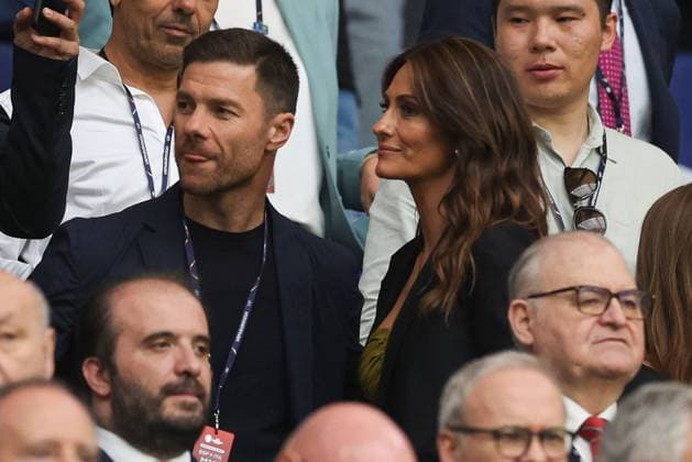 Xabi Alonso and their wife Nagore Aranburu Spain v Italy, UEFA European Championship, EM, Europameisterschaft 2024, Group B, Football, Arena AufSchalke, Gelsenkirchen, Germany, 20 Jun 2024 EDITORIAL USE ONLY No use with unauthorised audio, video, data, fixture lists, club league logos or live services. Online in-match use limited to 120 images, no video emulation. No use in betting, games or single club league player publications. Copyright: xPaulxCurrie Shutterstockx 14543734by