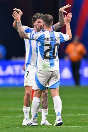 RECORD DATE NOT STATED Copa America USA 2024 Argentina vs Canada Rodrigo de Paul and Alexis Mac Allister of Argentina during the game between Argentina and Canada as part of the CONMEBOL Copa America USA 2024 group A, at Mercedes Benz Stadium, on June 20, 2024 in Atlanta, Georgia ATLANTA GEORGIA UNITED STATES  Copyright: xJorgexMartinezx 20240620211237_CA_GA_2024_ARG_CAN_DEPAUL264
