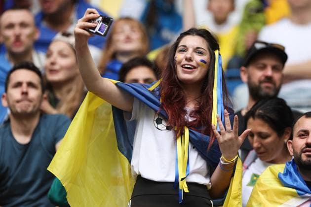 Ukraine fans Slovakia v Ukraine, UEFA European Championship, EM, Europameisterschaft 2024, Group E, Football, Dusseldorf Arena, Dusseldorf, Germany - 21 Jun 2024 EDITORIAL USE ONLY No use with unauthorised audio, video, data, fixture lists, club league logos or live services. Online in-match use limited to 120 images, no video emulation. No use in betting, games or single club league player publications. Copyright: xPaulxCurrie Shutterstockx 14543871q