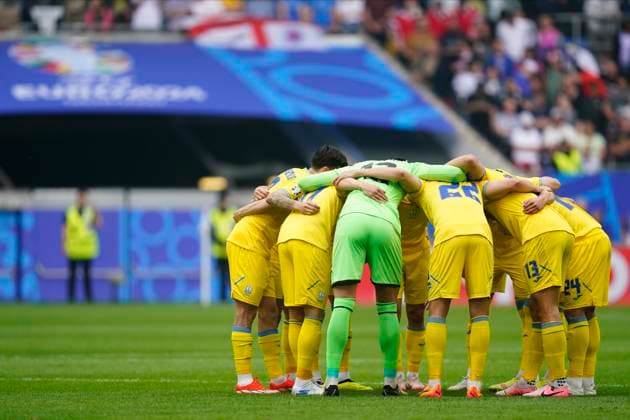 GER: Slovakia v Ukraine. UEFA EURO, EM, Europameisterschaft,Fussball 2024 Ukraine players before the kick-off during the UEFA Euro 2024 match between Slovakia and Ukraine, Group E date 2, played at Merkur Spiel-Arena on June 21, 2024 in Düsseldorf, Germany. kpng Copyright: xSergioxRuizx xPRESSINPHOTOx PS_240621_ESL_UCR_029