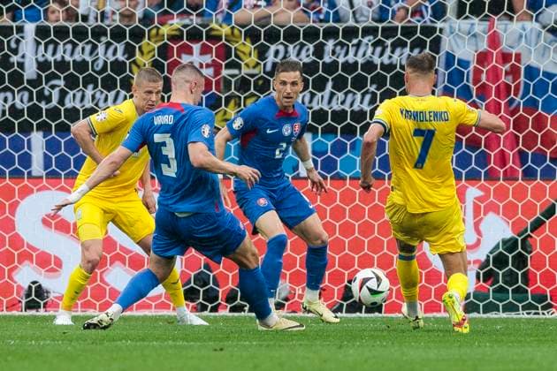 UEFA EURO, EM, Europameisterschaft,Fussball 2024: Slowakei - Ukraine; 21.06.2024 Andriy Yarmolenko (Ukraine, 7) it einer Chance. UEFA EURO 2024: Slowakei - Ukraine; Arena Düsseldorf, Düsseldorf am 21.06.2024 Copyright: xBEAUTIFULxSPORTS Meuselx
