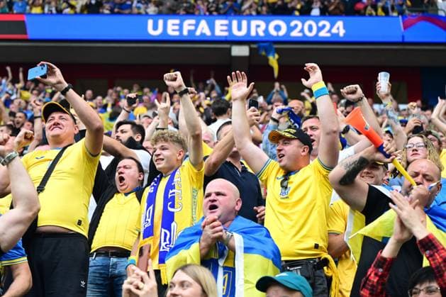 Ukrainian fans a goal celebrate during UEFA EURO, EM, Europameisterschaft,Fussball 2024 match, Slovakia - Ukraine, 21.june 2024 Dusseldorf Germany Copyright: xx FAJ_4073