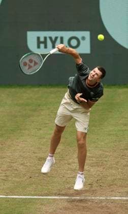 photo : Hubert HURKACZ (POL) besiegt im Viertelfinale seinen Gegenspieler Marcos GIRON (USA) Tennis-Turnier Terra Wortmann Cup im Gerry Weber Sportpark (OWL-Arena) in Halle Westfalen Fr. 21.06.2024