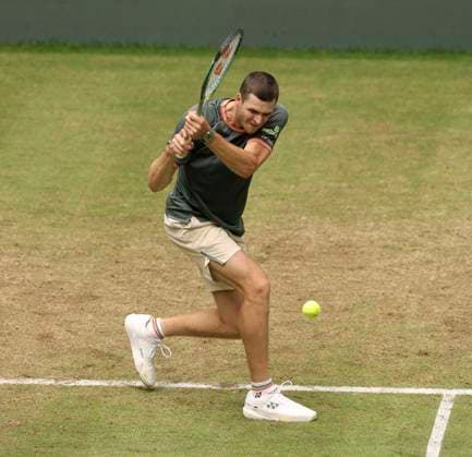 photo : Hubert HURKACZ (POL) besiegt im Viertelfinale seinen Gegenspieler Marcos GIRON (USA) Tennis-Turnier Terra Wortmann Cup im Gerry Weber Sportpark (OWL-Arena) in Halle Westfalen Fr. 21.06.2024