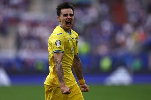Slovakia vs Ukraine Mykola Shaparenko of Ukraine celebrates after scoring a goal during the UEFA EURO, EM, Europameisterschaft,Fussball 2024 Group E match between Slovakia and Ukraine at Dusseldorf Arena on June 21, 2024 in Dusseldorf, Germany. Dusseldorf Dusseldorf Arena Germany Copyright: xMarcoxCanonierox