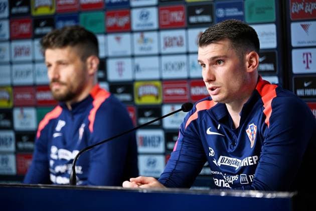 Neuruppin, Germany, 210624. Croatian national team, Nationalteam members Dominik Livakovic and Bruno Petkovic at the media conference of the Croatian national football team at UEFA EURO, EM, Europameisterschaft,Fussball 2024 European Football Championship. Photo: Ante Cizmic CROPIX Croatia Copyright: xxAntexCizmicx xCROPIXx petkovic_livakovic8-210624