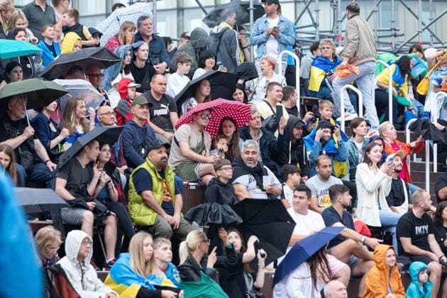 Fan Zone Schauspielhaus in Düsseldorf - Public Viewing: UEFA EURO, EM, Europameisterschaft,Fussball 2024 - Österreich gegen Frankreich; 21.06.2024 Fan Zone Schauspielhaus in Düsseldorf - Public Viewing: UEFA EURO 2024 - Österreich gegen Frankreich am 21.06.2024, Düsseldorf. - Copyright: xBEAUTIFULxSPORTS KennyxBeelex