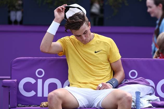 21st June 2024; Cinch Championships, Queens Club, West Kensington, London, England: Cinch Championships Queens Club, Day 5; A dejected Jack Draper (GBR) during the break in play in his mens quarterfinal match against Tommy Paul (USA)  ActionPlus12657850 ShaunxBrooks