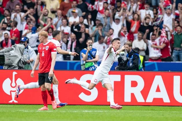 UEFA EURO, EM, Europameisterschaft,Fussball 2024: Polen - Österreich; 21.06.2024 Krzysztof Piatek (Polen, 23), Polen im Jubel nach dem Tor UEFA EURO 2024: Polen - Österreich; Olympiastadion, Berlin; 21.06.2024 Copyright: xBEAUTIFULxSPORTS Buriakovx