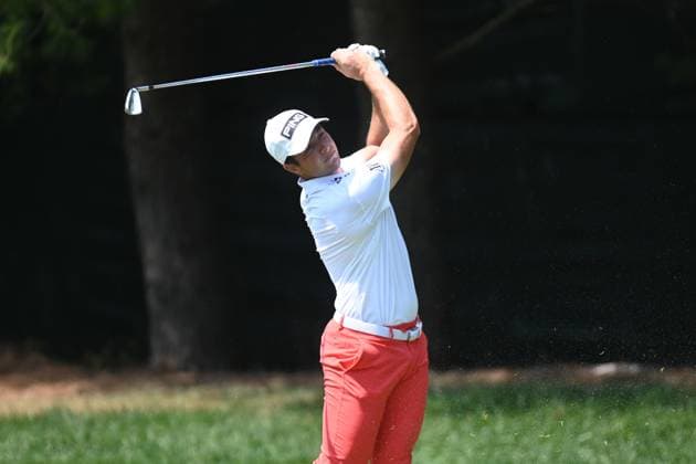 Friday June 21, 2024: Viktor Hovland watches his tee shot on the 8th hole during the second round of the Travelers Golf Championship in Cromwell, Connecticut. CSM Cromwell USA - ZUMAc04_ 20240621_zma_c04_010 Copyright: xGregoryxVasilx