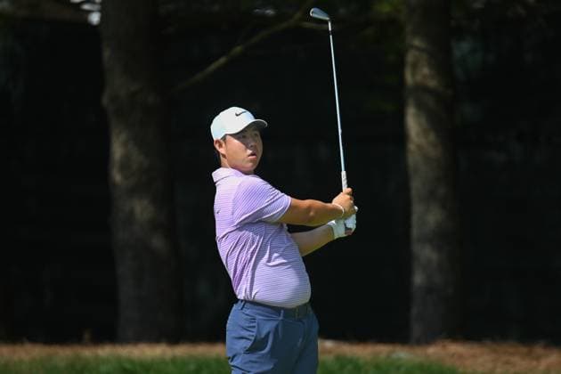 Friday June 21, 2024: Tom Kim watches his tee shot on the 8th hole during the second round of the Travelers Golf Championship in Cromwell, Connecticut. CSM Cromwell USA - ZUMAc04_ 20240621_zma_c04_014 Copyright: xGregoryxVasilx