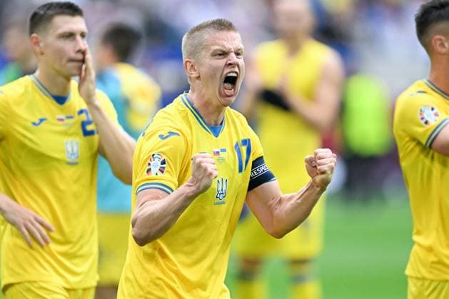 EM 2024: Slowakei - Ukraine am 21.06.2024 in der Merkur Spiel-Arena in Düsseldorf Oleksandr Zinchenko (UKR) celebrate after winning.