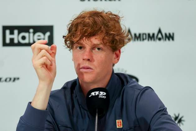 Jannik Sinner (Italy) stellt sich bei der Pressekonferenz den Fragen der Journalisten, TERRA WORTMANN Open 2024, Jannik Sinner vs Jan-Lennard Struff, Gerry-Weber-Stadion, 21.06.2024, Halle, Deutschland.