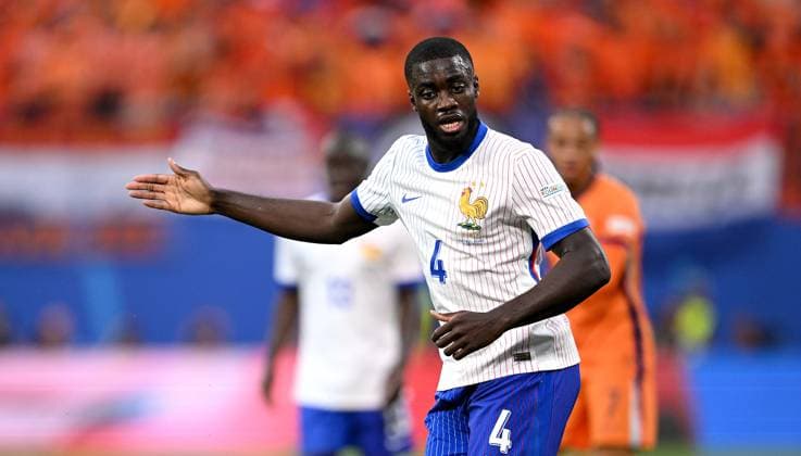 Fussball Euro 2024 Gruppe D 21.06.2024 Niederlande - Frankreich Dayot Upamecano (Frankreich)