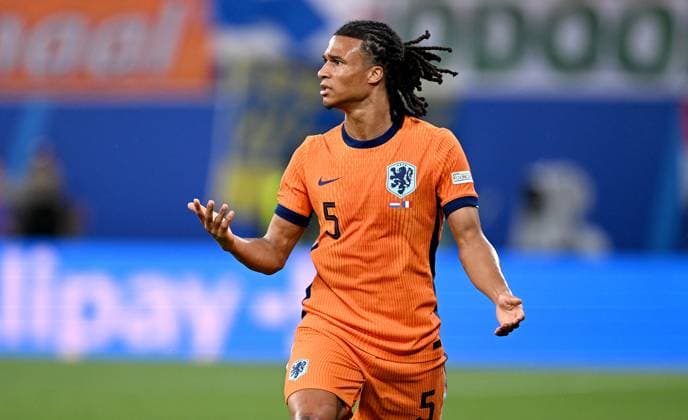 Fussball Euro 2024 Gruppe D 21.06.2024 Niederlande - Frankreich Nathan Ake (Niederlande)