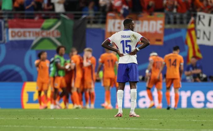 21.06.2024, Fussball Europameisterschaft, UEFA EURO, EM, Europameisterschaft,Fussball 2024, Niederlande - Frankreich, Gruppe D, Stadion Leipzig, v.l., Marcus Thuram (Frankreich) enttaeuscht, enttaeuscht schauend, dissapointed, traurig, frustiert, frust, gefrustet Copyright: HMBxMedia