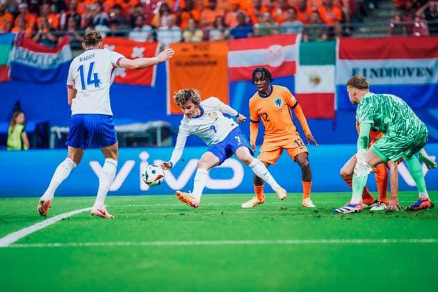 EURO 2024 - Matchday 2, Group D: The Netherlands vs. France Antoine Griezmann in action during the EURO 2024 Matchday 2 Group D match between the Netherlands and France on 21 June 2024, at Red Bull Arena, in Leipzig, Germany Leipzig Red Bull Arena Germany Copyright: xAlexandraxFechetex 00115401