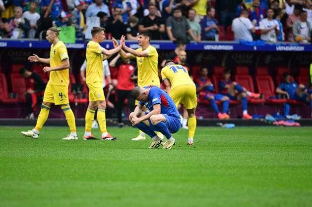 enttaeuschter Slowakischer Spieler, Slowakei vs. Ukraine, Fussball, UEFA EURO, EM, Europameisterschaft,Fussball 2024, Gruppenphase, 2. Spieltag, 21.06.2024 Düsseldorf Nordrhein-Westfalen Deutschland