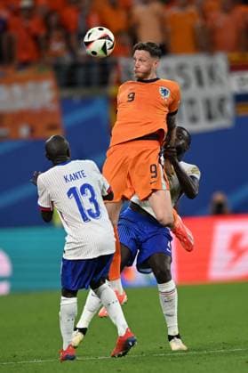 Sport Bilder des Tages Wout Weghorst (Netherlands)Dayot Upamecano (France) N Golo Kante (France) during the UEFA EURO, EM, Europameisterschaft,Fussball Germany 2024 match between Netherlands 0-0 France at Leipzig Stadium on June 21, 2024 in Leipzig, Germany. Noxthirdxpartyxsales  (257224325)