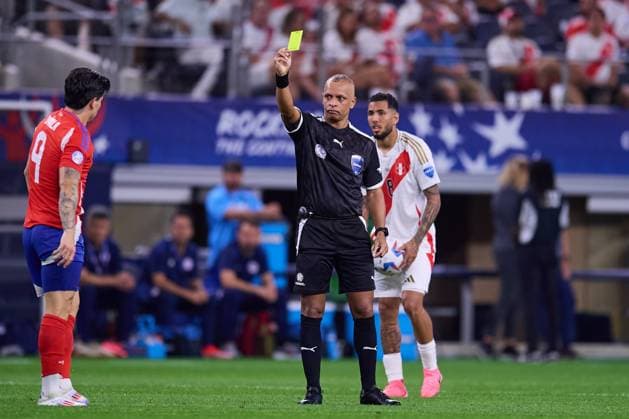 RECORD DATE NOT STATED Copa America USA 2024 Peru vs Chile Wilton Sampaio of Brazil during the game between Peru and Chile as part of the CONMEBOL Copa America USA 2024 group A, at AT-T Stadium, on June 21, 2024 in Arlington, Texas, United States. ARLINGTON TEXAS UNITED STATES  Copyright: xJosexLuisxMelgarejox 20240621204025_CA_GA_2024_PER_CHI_SAMPAIO201