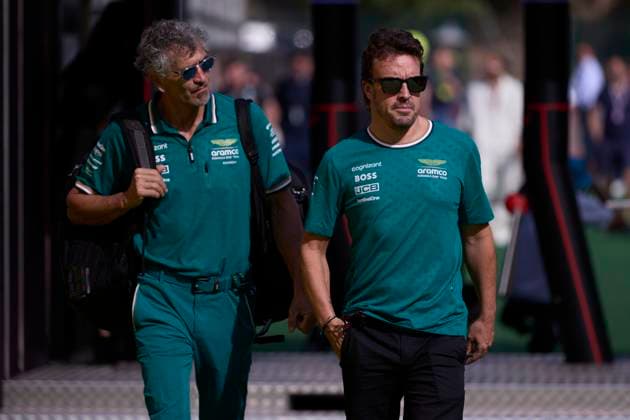 F1 Grand Prix of Spain - Qualifying Fernando Alonso of Spain and Aston Martin Aramco F1 Team arrives in the Paddock with Edoardo Bendinelli prior to final practice ahead of the F1 Grand Prix of Spain at Circuit de Barcelona-Catalunya on June 22, 2024, in Barcelona, Spain. Barcelona Circuit de Barcelona-Catalunya Catalunya Spain RL_GPF1ESP24_00538 Copyright: xRicardoxLarreinax